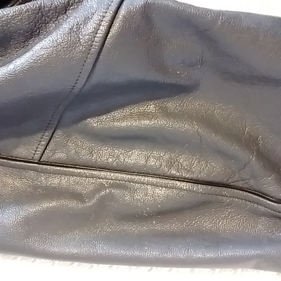 Harley Davidson heavy leather riding jacket. - Picture 9 of 9